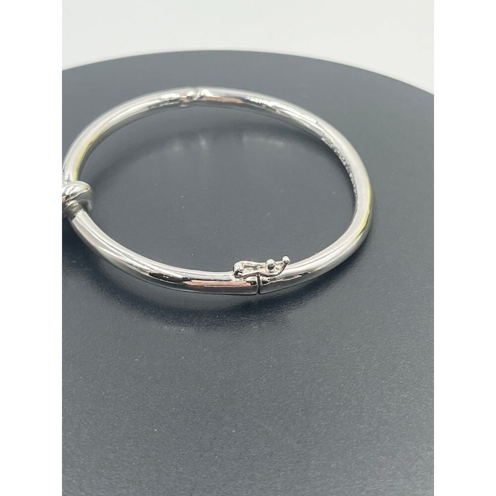 Kate Spade Sailor's Knot Love Knot‎ Polished Silver Tone Hinged Bangle Bracelet - Picture 8 of 9